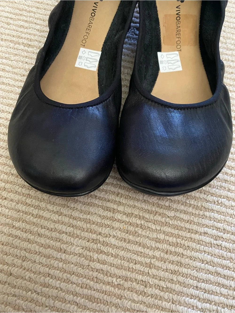 Vivo barefoot minimalist leather